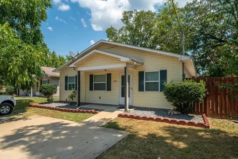 112 Mellersh St, Hot Springs, AR 71901