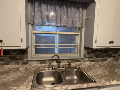 2813 S Orlando, Pine Bluff, AR 71603 photo 9