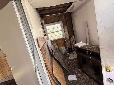 Entry Way - 2005 W 25th Ave, Pine Bluff, AR 71603 photo 1 of 1