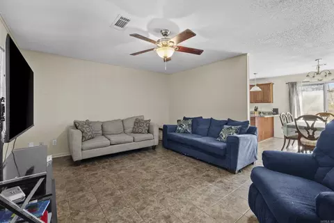 Living - 10 Pinto Trl, Greenbrier, AR 72058 photo 1 of 1