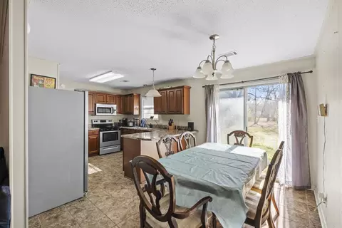 Dining - 10 Pinto Trl, Greenbrier, AR 72058 photo 1 of 1