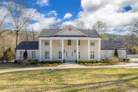 26 Pebble Beach Dr, Little Rock, AR 72212