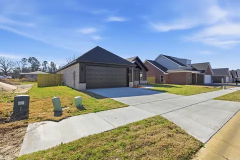 Exterior - 4805 Coronell Way, Bryant, AR 72022 photo 4 of 6