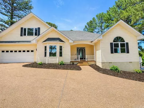 36 Manzanares Dr, Hot Springs Village, AR 71909