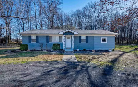 635 S Oak Grove Rd, Lonoke, AR 72086