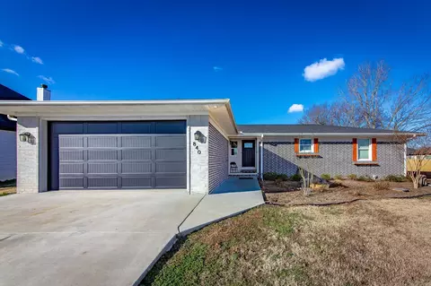 840 Moon Rd, Ward, AR 72176
