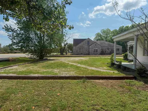 Exterior - 617 Ash Flat Dr, Ash Flat, AR 72513 photo 2 of 12