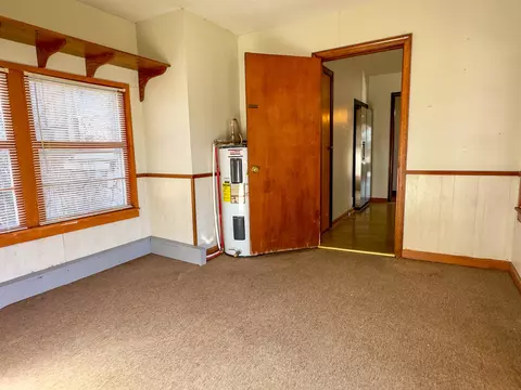 Living - 617 Ash Flat Dr, Ash Flat, AR 72513 photo 7 of 7