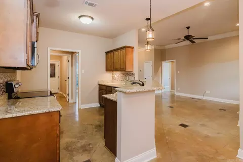 Entry Way - 2721 Finley Loop, Bryant, AR 72022 photo 1 of 3