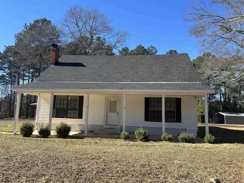 182 Old Camden Hwy, Mount Holly, AR 71758