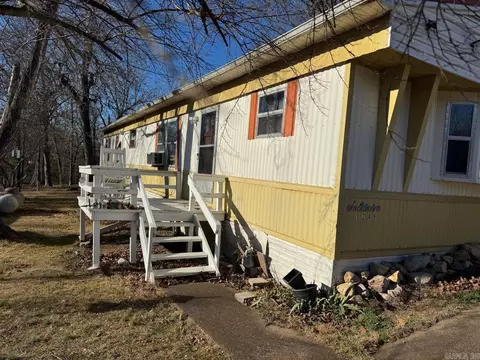 1209 Hawk Dr, Horseshoe Bend, AR 72512