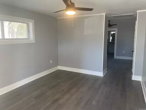 Living - 616 Pearl St, Benton, AR 72015 photo 1 of 1