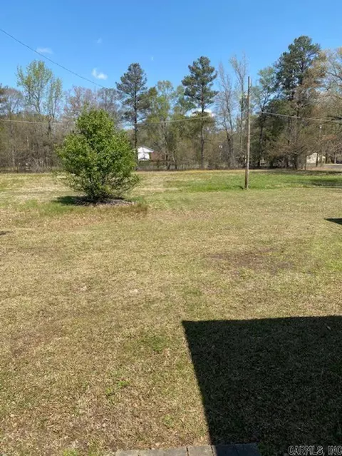 Exterior - 4402 Ohio St, Pine Bluff, AR 71601 photo 6 of 6