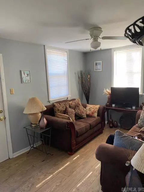 Living - 4402 Ohio St, Pine Bluff, AR 71601 photo 1 of 3