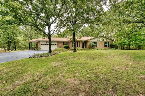 509 Walnut Hill Dr, Hot Springs, AR 71913