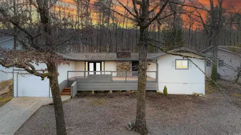 33 Sierra Dr, Hot Springs Village, AR 71909
