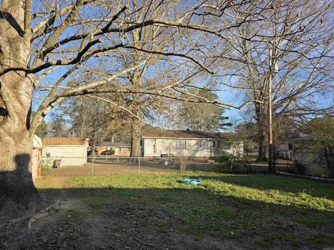 Exterior - 1209 Owen St, Malvern, AR 72104 photo 2 of 2