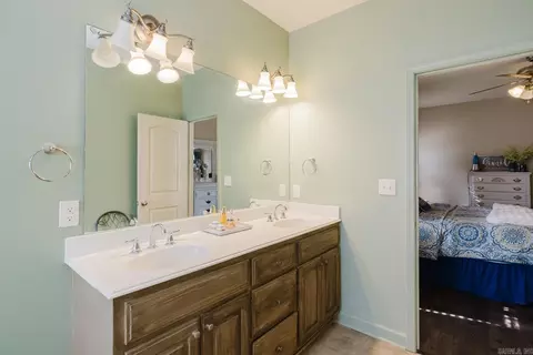 1100 Oak Glenn Loop, Bryant, AR 72022 photo 26