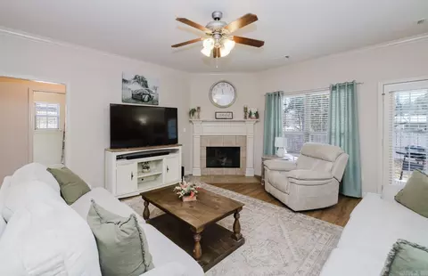 1100 Oak Glenn Loop, Bryant, AR 72022 photo 11