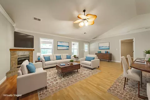 Living - 100 Traway Ln, Edgemont, AR 72044 photo 1 of 1