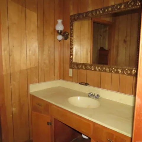 Bath - 100 Sadler Dr, Rison, AR 71665 photo 1 of 7