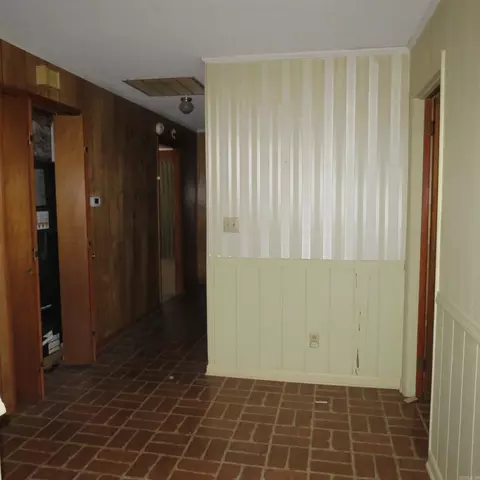 Entry Way - 100 Sadler Dr, Rison, AR 71665 photo 2 of 3