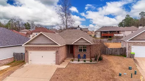 Exterior - 3160 Haley Ct, Benton, AR 72019 photo 2 of 5