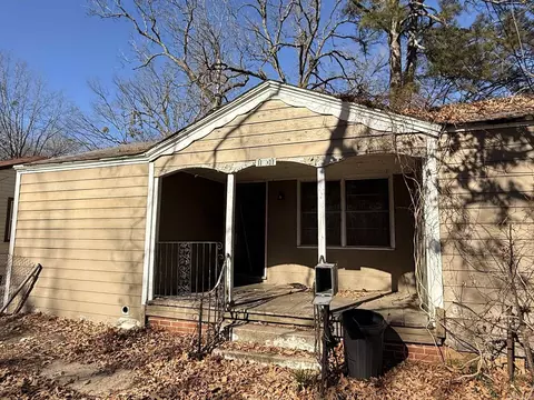 1501 W 28th Ave, Pine Bluff, AR 71603