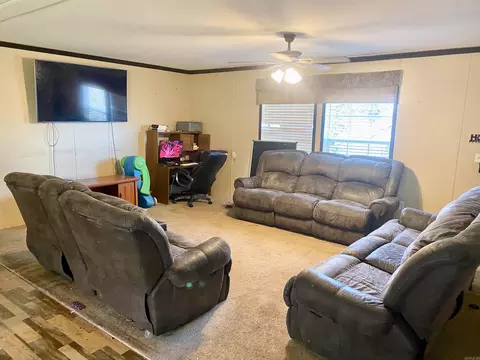 Living - 9 Olivia Ln, Conway, AR 72032 photo 2 of 2