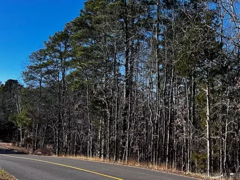 80 Pizarro Dr, Hot Springs Village, AR 71909