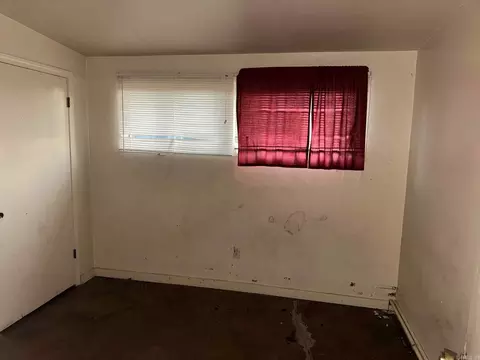 Bedroom - 5910 W Malcomb St, Pine Bluff, AR 71602 photo 7 of 7