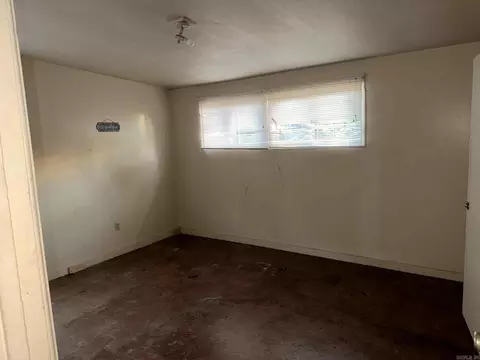 Bedroom - 5910 W Malcomb St, Pine Bluff, AR 71602 photo 6 of 7