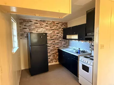 Kitchen - 5910 W Malcomb St, Pine Bluff, AR 71602 photo 1 of 3