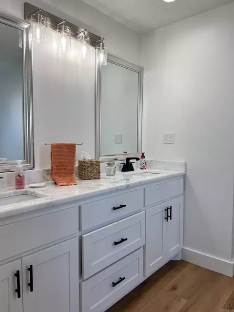 Bath - 114 Hayes St, Haskell, AR 72015 photo 6 of 11