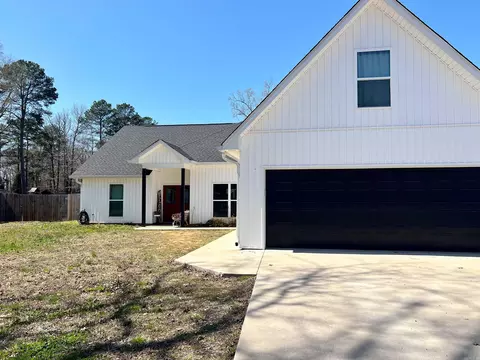 Exterior - 114 Hayes St, Haskell, AR 72015 photo 2 of 4
