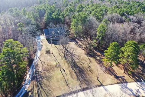 994 Sawmill Rd, Mountain View, AR 72560