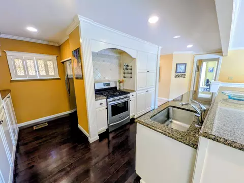 446 Sharp Ave, Camden, AR 71701 photo 9