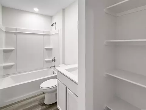 6325 Warwick Dr, Bryant, AR 72002 photo 9