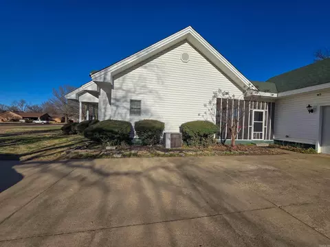 Exterior - 511 6th St, Marked Tree, AR 72365 photo 4 of 6