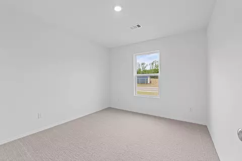 Bedroom - 14 Buckshot Dr, Ward, AR 72176 photo 5 of 6