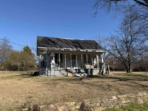 202 Plugge, Hartman, AR 72840 photo 2