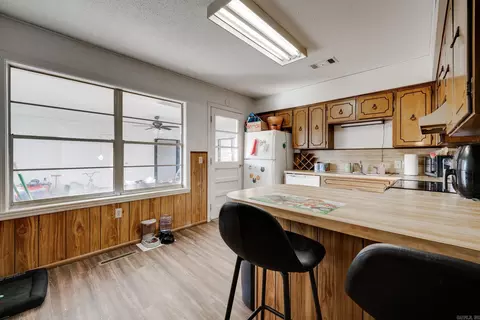 819 821 Center St, Conway, AR 72034 photo 27