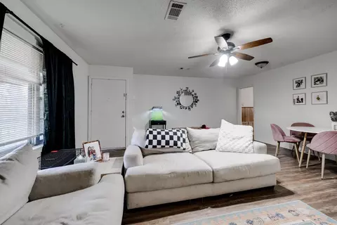 819 821 Center St, Conway, AR 72034 photo 19