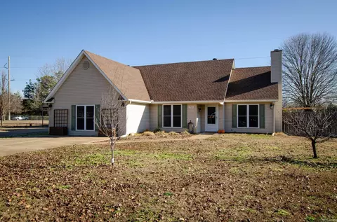 13326 Dixie Ln, Trumann, AR 72472 photo 2