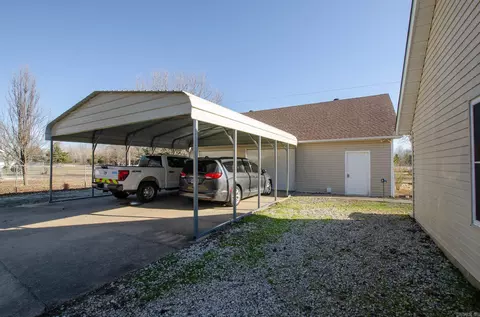13326 Dixie Ln, Trumann, AR 72472 photo 4