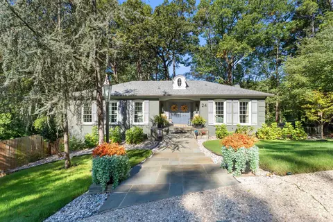 24 Evergreen Ct, Little Rock, AR 72227