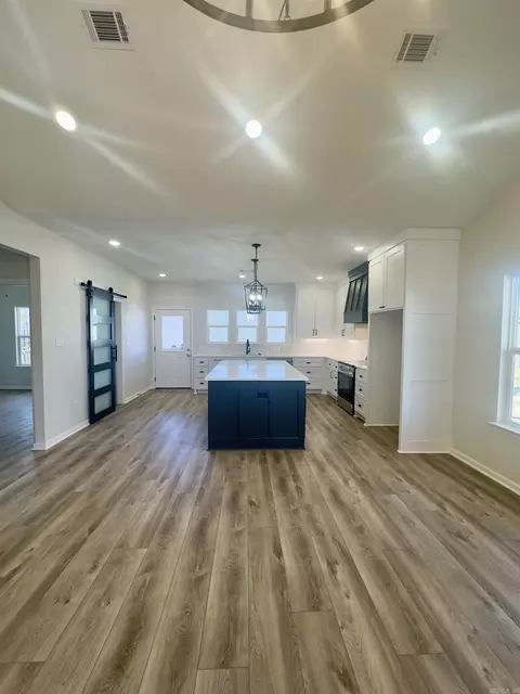 Kitchen - 121 S First St, Benton, AR 72015 photo 3 of 7