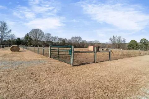 Exterior - 659 Wagon Train Rd, Beebe, AR 72012 photo 9 of 9