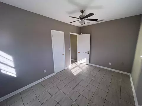 Bedroom - 428 E 4th St, Lonoke, AR 72086 photo 1 of 2