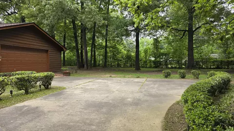 9906 Ramona Dr, Little Rock, AR 72209